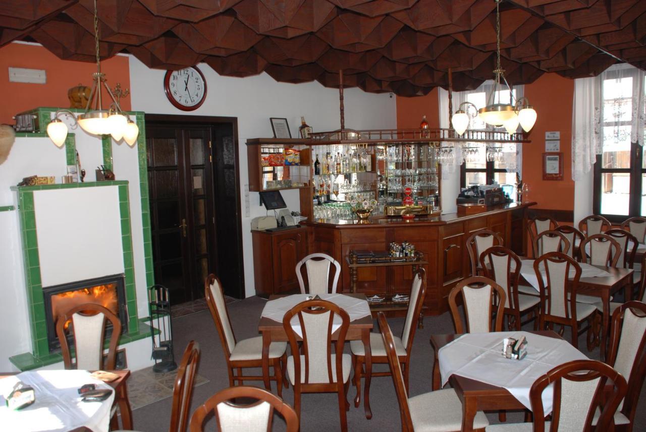 Hotel U Lipy Грженско Екстер'єр фото