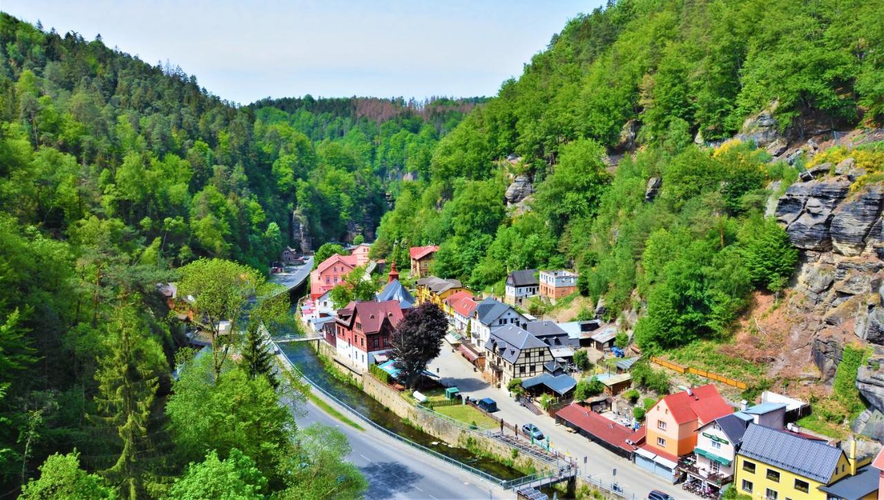 Hotel U Lipy Грженско Екстер'єр фото