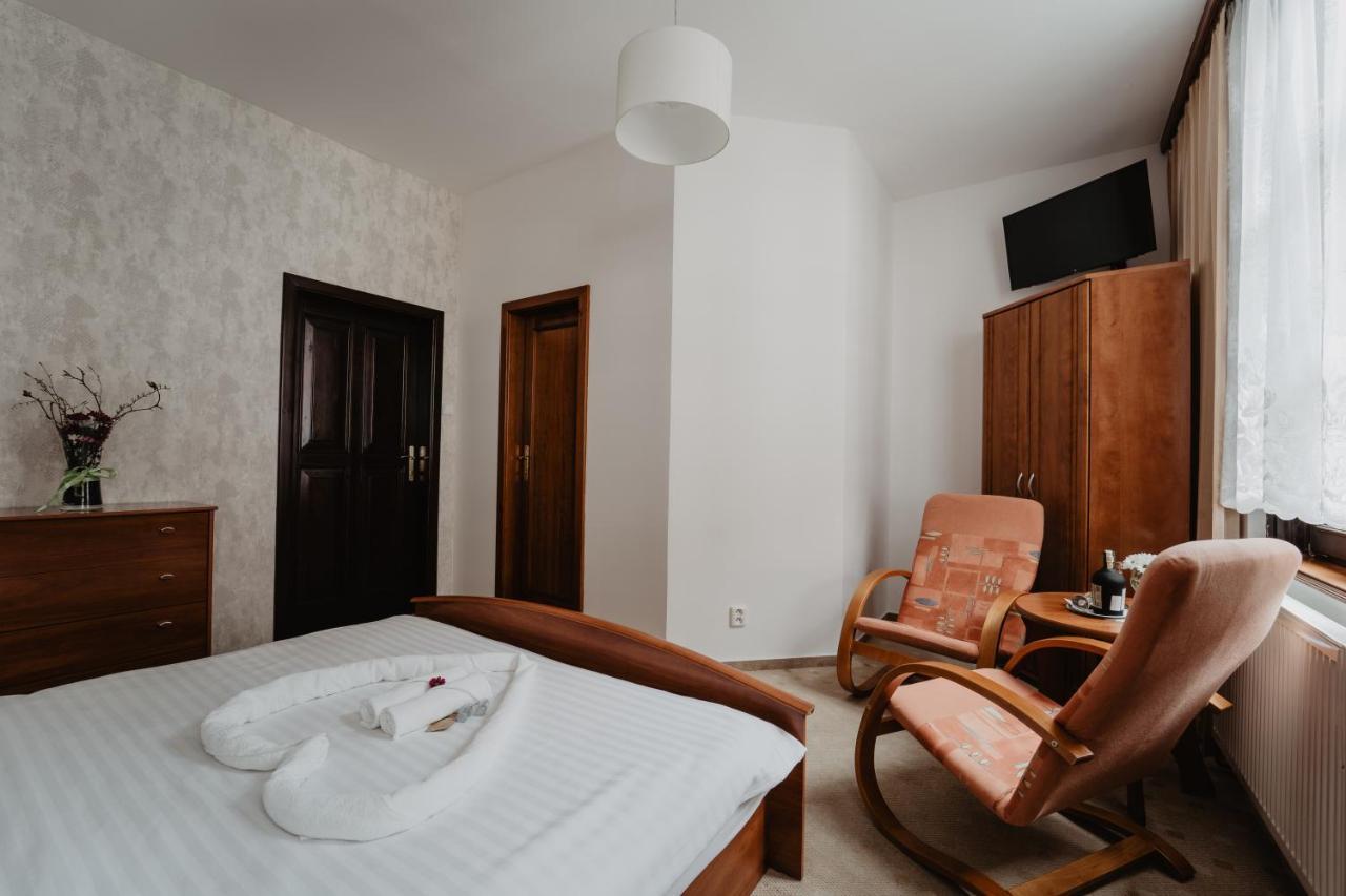 Hotel U Lipy Грженско Екстер'єр фото